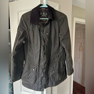 Barbour Classic Beadnell waxed jacket in olive